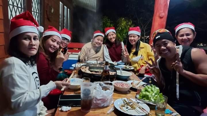 ホテル Khao Kho Flora エクステリア 写真